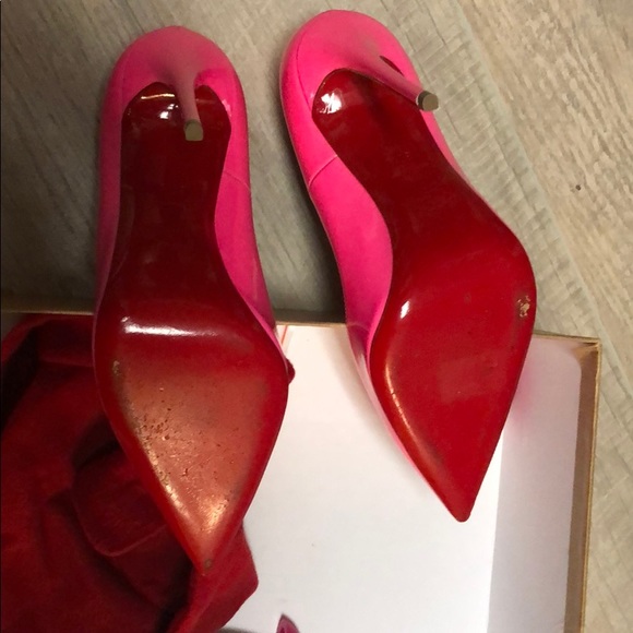 Christian Louboutin So Kate 120 Shocking Pink - Picture 2 of 4